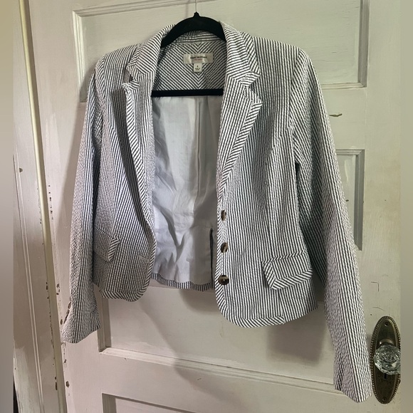 Isaac Mizrahi Jackets & Blazers - Isaac Mizrahi White and Blue Striped Blazer